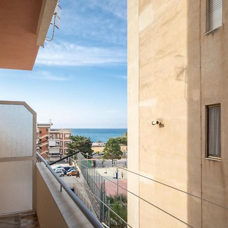 Trinacria Apartments Чефалу Экстерьер фото